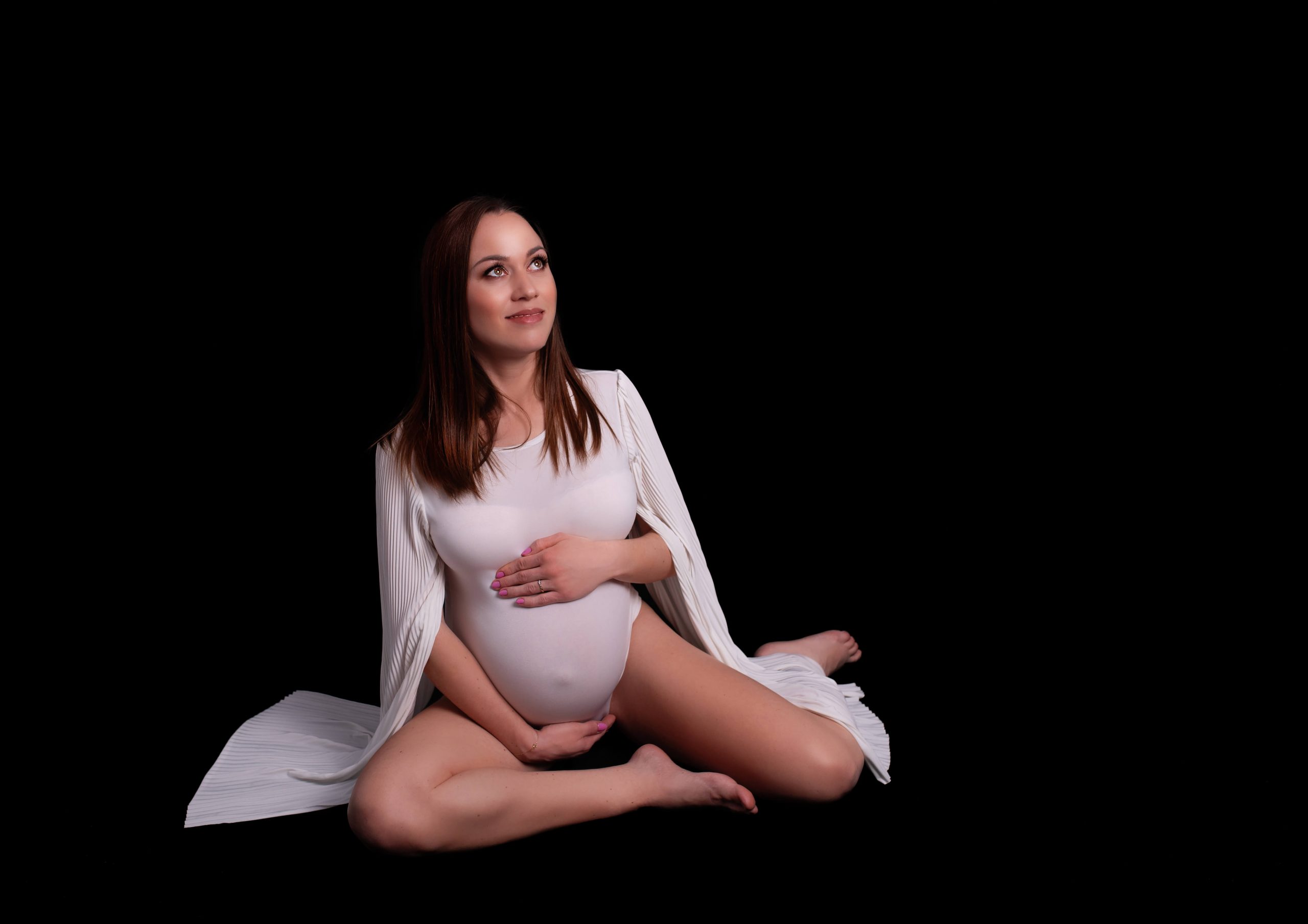 Kobieta podczas sesji w studiu Nieszka